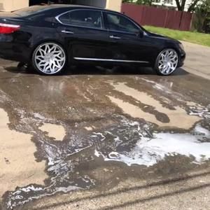 Meet your Posher, Deanthony